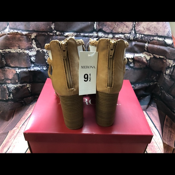 Womens Kolbi Braided  Gladiator Sandals - Merona - Picture 3 of 4